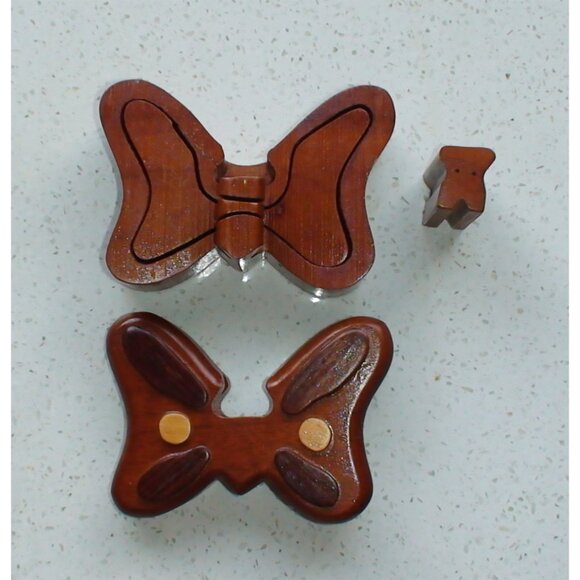 Butterfly Puzzle Box with Hidden Compartment - Picture 3 of 10